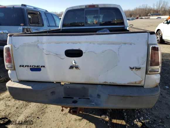 2006 Mitsubishi Raider Duro Cross with VIN 1Z7HC38N46S538049, listed as a Copart auction lot 41737245 with 0 miles and Salvage Title. Bid and sale history available at carsss.com. Image 6.