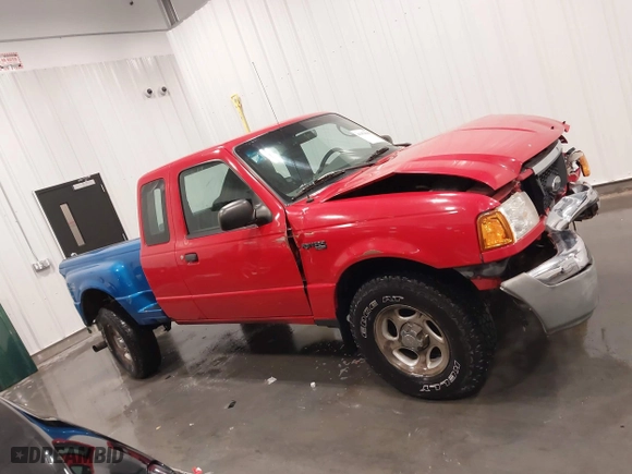 2005 Ford Ranger XLT with VIN 1FTZR45E15PA52471, listed as a IAAI auction lot 41478665 with 1 mi miles. Bid and sale history available at carsss.com. Image 14.