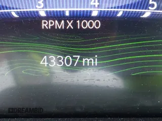 2024 Jeep Grand Cherokee с VIN 1C4RJYB67R8516567, выставлен на аукционе IAAI как лот 42549116 с пробегом 43 307 миль миль и . История ставок и продаж доступна на DreamBid. Изображение 15.