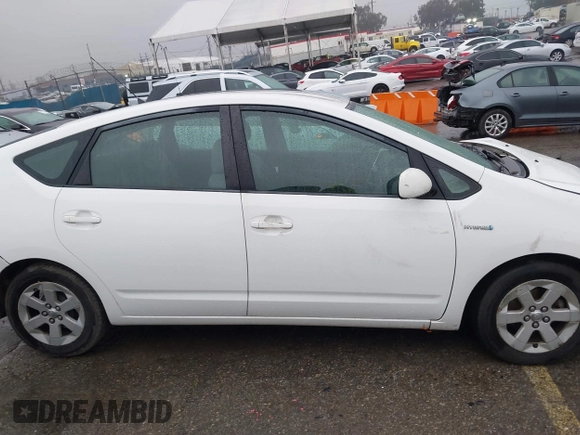 2007 Toyota Prius z VIN JTDKB20U177622142, wystawiony jako IAAI lot #41720920 z przebiegiem 140 665 mil mil oraz . Historia ofert i sprzedaży dostępna na DreamBid. Obrazek 13.