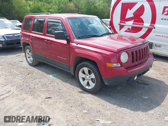 2014 Jeep Patriot Sport with VIN 1C4NJPBBXED617934, listed as a IAAI auction lot 42001839 with 117,306 mi miles. Bid and sale history available at carsss.com. Image 1.