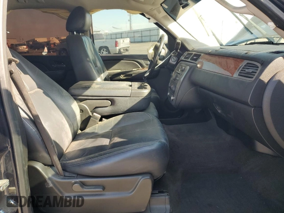 2008 GMC Yukon SLE w/3SA with VIN 1GKFC13C38R103910, listed as a Copart auction lot 78508014 with 123,851 mi miles and Salvage Title. Bid and sale history available at carsss.com. Image 7.