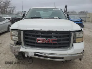 2009 GMC Sierra 2500HD SLE z VIN 1GTHK59689E147149, wystawiony jako Copart lot #85254584 z przebiegiem 343 228 mil mil oraz Szkoda całkowita • Salvage title. Historia ofert i sprzedaży dostępna na DreamBid. Obrazek 5.