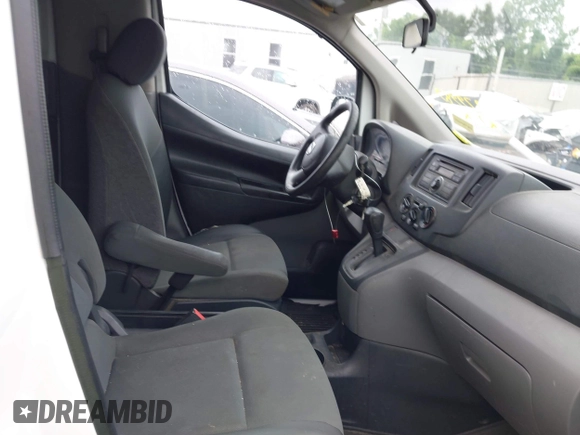 2016 Nissan NV200 S with VIN 3N6CM0KN5GK699362, listed as a IAAI auction lot 42607977 with 279,989 mi miles and . Bid and sale history available at DreamBid. Image 5.