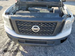 2017 Nissan Titan with VIN 1N6AA1F10HN501280, listed as a Copart auction lot 81840124 with 217,906 mi miles and Clean title. Bid and sale history available at DreamBid. Image 11.