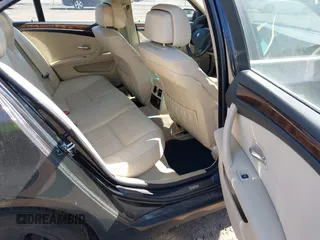 2008 BMW 5 Series 535xi with VIN WBANV93548CZ67124, listed as a IAAI auction lot 42151072 with 142,275 mi miles and . Bid and sale history available at carsss.com. Image 8.