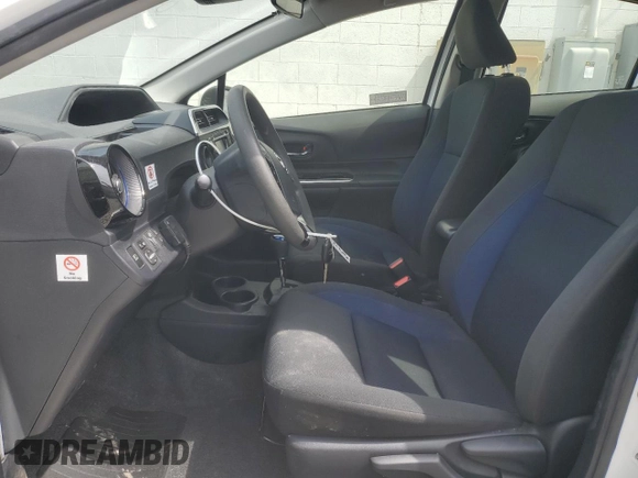 2018 Toyota Prius One with VIN JTDKDTB34J1615524, listed as a Copart auction lot 52917145 with 80,839 mi miles and Clean Title. Bid and sale history available at DreamBid. Image 7.