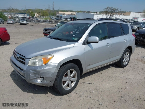 2008 Toyota RAV4 Ltd with VIN JTMBD31V486074748, listed as a IAAI auction lot 42121498 with 220,597 mi miles. Bid and sale history available at carsss.com. Image 2.
