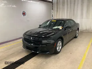 2019 Dodge Charger SXT z VIN 2C3CDXBG6KH613859, wystawiony jako IAAI lot #42509609 z przebiegiem 76 418 mil mil oraz . Historia ofert i sprzedaży dostępna na DreamBid. Obrazek 19.