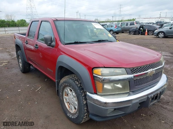 2005 Chevrolet Colorado 1SF LS Z71 with VIN 1GCDT136858133709, listed as a IAAI auction lot 42083101 with 209,919 mi miles. Bid and sale history available at carsss.com. Image 1.