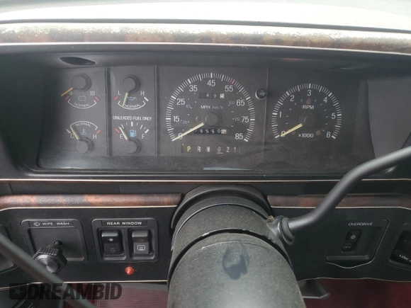 1991 Ford Bronco Custom with VIN 1FMEU15H0MLA44126, listed as a Copart auction lot 82401324 with 79,550 mi miles and Salvage Title. Bid and sale history available at DreamBid. Image 9.