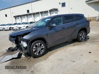 2024 Toyota Highlander LE with VIN 5TDKDRAH4RS050075, listed as a Copart auction lot 62658135 with 32,567 mi miles and Clean title. Bid and sale history available at DreamBid. Image 1.