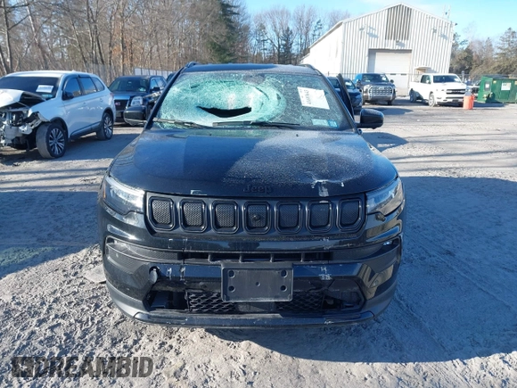 2022 Jeep Compass Latitude with VIN 3C4NJDBB7NT195727, listed as a IAAI auction lot 41693643 with 33,413 mi miles and . Bid and sale history available at DreamBid. Image 12.