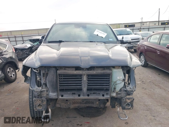 2019 Ram 1500 Limited z VIN 1C6SRFHT9KN594990, wystawiony jako IAAI lot #41760766 z przebiegiem 102 740 mil mil oraz . Historia ofert i sprzedaży dostępna na DreamBid. Obrazek 13.