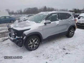 2021 Kia Seltos EX z VIN KNDERCAA3M7168779, wystawiony jako Copart lot #86548834 z przebiegiem 30 676 mil mil oraz Szkody całkowita. Historia ofert i sprzedaży dostępna na DreamBid. Obrazek 1.