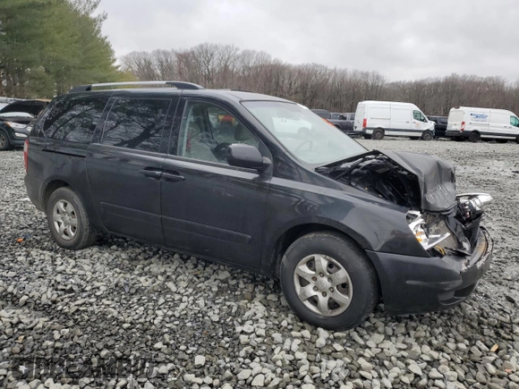 2009 Kia Sedona LX with VIN KNDMB233296320041, listed as a Copart auction lot 44970205 with 139,886 mi miles and Salvage Title. Bid and sale history available at carsss.com. Image 4.