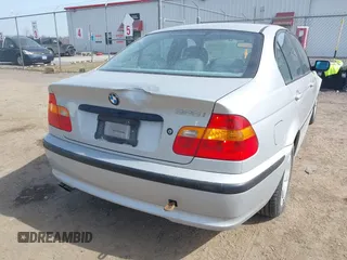 2003 BMW 3 Series 325i with VIN WBAET374X3NJ28919, listed as a IAAI auction lot 41809037 with 186,755 mi miles and . Bid and sale history available at DreamBid. Image 6.