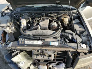 2001 GMC Sonoma SLS w/1SF Pkg with VIN 1GTCS195318169167, listed as a Copart auction lot 75296734 with Not Provided miles and Salvage Title. Bid and sale history available at carsss.com. Image 13.