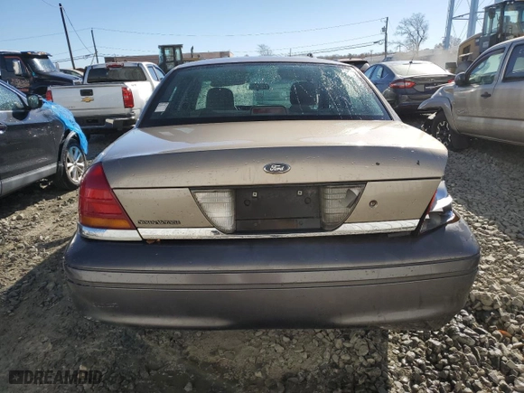 2003 Ford Crown Victoria Standard with VIN 2FAFP73W43X138649, listed as a Copart auction lot 78799164 with 563,343 mi miles and Salvage Title. Bid and sale history available at carsss.com. Image 6.
