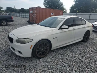 2014 BMW 5 Series 528i z VIN WBA5A5C57ED505599, wystawiony jako Copart lot #58015385 z przebiegiem 134 333 mil mil oraz Czysty tytuł • Clean title. Historia ofert i sprzedaży dostępna na DreamBid. Obrazek 1.