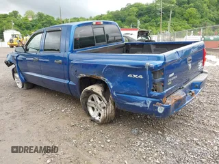 2010 Dodge Dakota Bighorn/Lonestar z VIN 1D7CW3GPXAS116883, wystawiony jako IAAI lot #42329654 z przebiegiem 90 057 mil mil oraz . Historia ofert i sprzedaży dostępna na DreamBid. Obrazek 3.