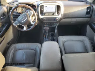 2015 GMC Canyon 4WD SLT z VIN 1GTG6CE34F1121540, wystawiony jako Copart lot #86190774 z przebiegiem 141 381 mil mil oraz Czysty tytuł • Clean title. Historia ofert i sprzedaży dostępna na DreamBid. Obrazek 8.