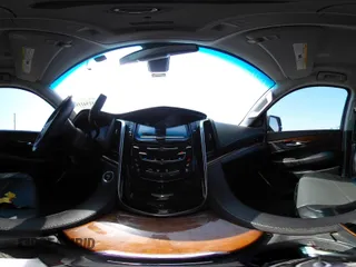 2017 Cadillac Escalade z VIN 1GYS3AKJ4HR338806, wystawiony jako IAAI lot #41941193 z przebiegiem 119 865 mil mil oraz . Historia ofert i sprzedaży dostępna na DreamBid. Obrazek 18.