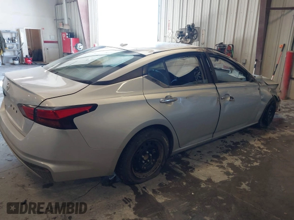 2020 Nissan Altima S with VIN 1N4BL4BV6LC197118, listed as a IAAI auction lot 41616262 with 104,382 mi miles and . Bid and sale history available at DreamBid. Image 4.