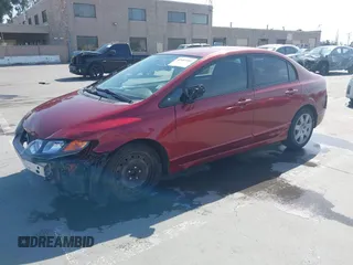 2008 Honda Civic LX z VIN 2HGFA16518H534553, wystawiony jako IAAI lot #42083382 z przebiegiem 159 786 mil mil oraz . Historia ofert i sprzedaży dostępna na DreamBid. Obrazek 18.
