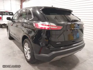 2022 Ford Edge SEL with VIN 2FMPK4J98NBA94322, listed as a IAAI auction lot 42084550 with 42,110 mi miles. Bid and sale history available at carsss.com. Image 3.