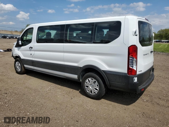 2021 Ford Transit Passenger XL z VIN 1FBAX2Y88MKA30996, wystawiony jako Copart lot #52709324 z przebiegiem 86 753 mil mil oraz Szkoda całkowita • Salvage title. Historia ofert i sprzedaży dostępna na DreamBid. Obrazek 2.