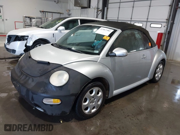 2003 Volkswagen Beetle GLS с VIN 3VWCK21Y53M311932, выставлен на аукционе IAAI как лот 42467585 с пробегом 145 346 миль миль и . История ставок и продаж доступна на DreamBid. Изображение 2.