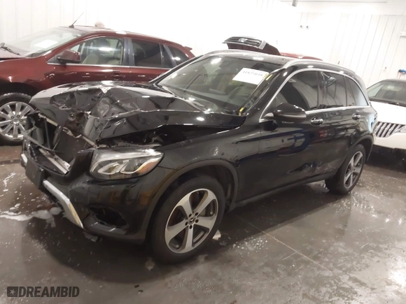 2018 Mercedes-Benz GLC with VIN WDC0G4KB6JV087998, listed as a IAAI auction lot 41825839 with 47,157 mi miles. Bid and sale history available at carsss.com. Image 19.