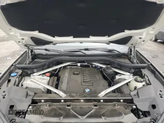 2022 BMW X6 xDrive40i z VIN 5UXCY6C08N9J21980, wystawiony jako Copart lot #48819745 z przebiegiem 24 431 mil mil oraz Szkoda całkowita • Salvage title. Historia ofert i sprzedaży dostępna na DreamBid. Obrazek 12.