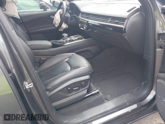 2018 Audi Q7 Prestige with VIN WA1VAAF76JD034803, listed as a IAAI auction lot 42141324 with 126,523 mi miles and . Bid and sale history available at DreamBid. Image 5.