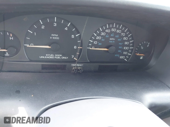 2000 Dodge Caravan Sport with VIN 2B4GP44R7YR677135, listed as a IAAI auction lot 41832043 with Not Provided miles and . Bid and sale history available at carsss.com. Image 7.