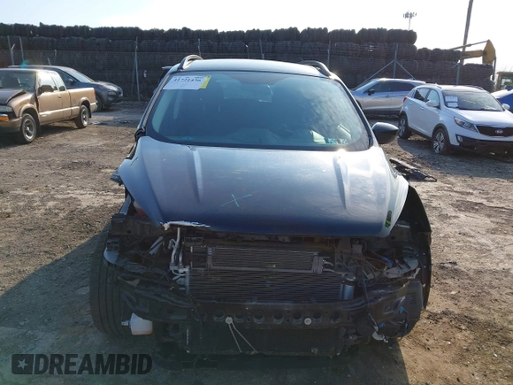 2018 Ford Escape SE z VIN 1FMCU9GD9JUC25456, wystawiony jako IAAI lot #41721436 z przebiegiem 55 642 mil mil oraz . Historia ofert i sprzedaży dostępna na DreamBid. Obrazek 13.