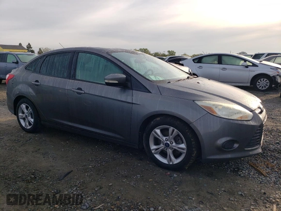 2014 Ford Focus SE with VIN 1FADP3F24EL312227, listed as a Copart auction lot 49362155 with 195,440 mi miles and Clean Title. Bid and sale history available at carsss.com. Image 4.