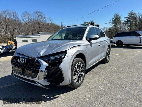 2024 Audi Q5 S line Premium Plus with VIN WA1EAAFY0R2030276, listed as a Copart auction lot 50058525 with 23,918 mi miles and Clean Title. Bid and sale history available at carsss.com. Image 1.