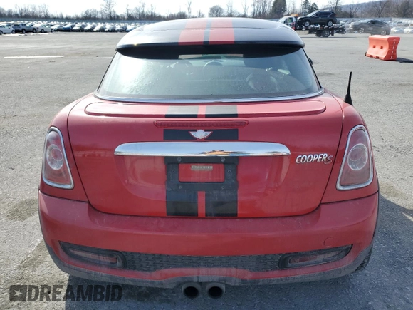 2012 MINI Coupe S z VIN WMWSX3C54CT465636, wystawiony jako Copart lot #46641355 z przebiegiem 144 611 mil mil oraz Szkoda całkowita • Salvage title. Historia ofert i sprzedaży dostępna na DreamBid. Obrazek 6.