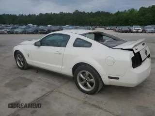2006 Ford Mustang Standard z VIN 1ZVFT80N665240433, wystawiony jako Copart lot #54066595 z przebiegiem 229 296 mil mil oraz Szkoda całkowita • Salvage title. Historia ofert i sprzedaży dostępna na DreamBid. Obrazek 2.