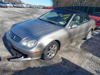 2004 Mercedes-Benz CLK-Class Cabriolet 3.2L with VIN WDBTK65GX4T012529, listed as a IAAI auction lot 41705903 with 66,947 mi miles. Bid and sale history available at carsss.com. Image 2.