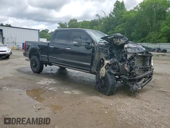2021 Ford F-250 XL with VIN 1FT8W2BT6MEC26458, listed as a Copart auction lot 60745865 with 103,527 mi miles and Salvage title. Bid and sale history available at DreamBid. Image 14.