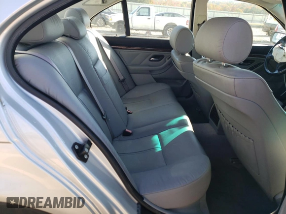 2003 BMW 5 Series 525iA with VIN WBADT434X3G024331, listed as a Copart auction lot 77311334 with 246,822 mi miles and Salvage Title. Bid and sale history available at carsss.com. Image 10.