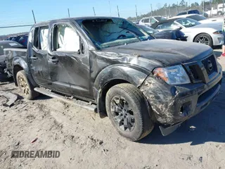 2020 Nissan Frontier SV z VIN 1N6ED0EA7LN704227, wystawiony jako IAAI lot #41684175 z przebiegiem Nie podano mil oraz . Historia ofert i sprzedaży dostępna na DreamBid. Obrazek 1.