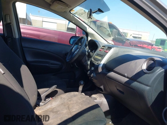 2014 Nissan Note SV with VIN 3N1CE2CP8EL433064, listed as a IAAI auction lot 41844712 with 139,359 mi miles and . Bid and sale history available at DreamBid. Image 5.