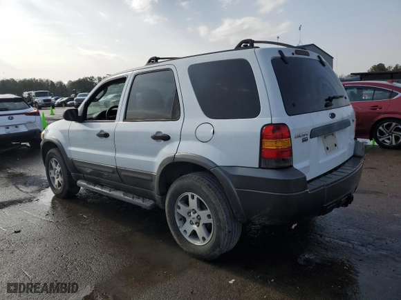 2005 Ford Escape XLT with VIN 1FMYU03165KB30111, listed as a Copart auction lot 46532875 with 155,544 mi miles and Salvage Title. Bid and sale history available at carsss.com. Image 2.