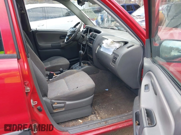 2004 Chevrolet Tracker with VIN 2CNBJ134846906738, listed as a IAAI auction lot 40833676 with 176,004 mi miles and . Bid and sale history available at DreamBid. Image 5.