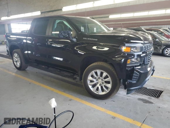 2021 Chevrolet Silverado 1500 Custom with VIN 1GCPYBEK3MZ120101, listed as a Copart auction lot 84403284 with 52,693 mi miles and Salvage Title. Bid and sale history available at DreamBid. Image 4.