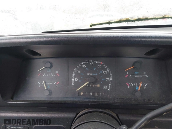 1988 Ford F-150 with VIN 2FTDF15Y4JCA68039, listed as a IAAI auction lot 41714172 with 8,856 mi miles. Bid and sale history available at carsss.com. Image 7.